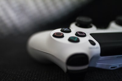 White the PS4 controller features
